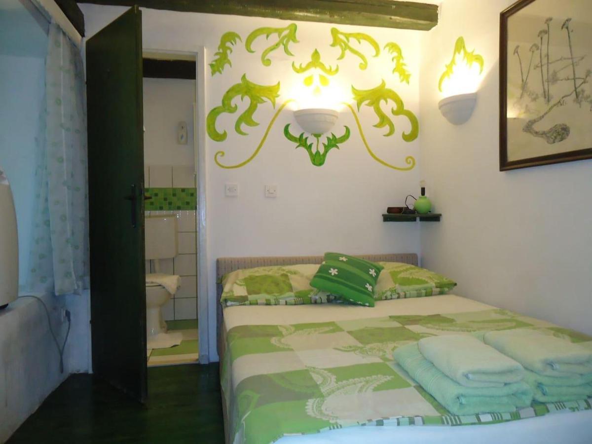 Dubrovnik Cozy Studio With The Old Town Charm ดูบรอฟนิก ภายนอก รูปภาพ